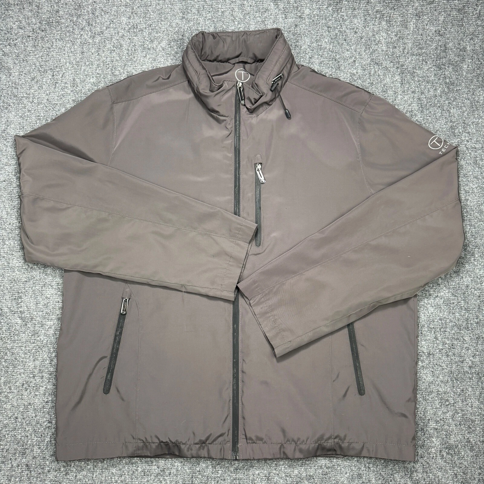 T Tech Tumi Jacket Mens Extra Large Brown Satin Zip Packable Hood Zipper Pockets