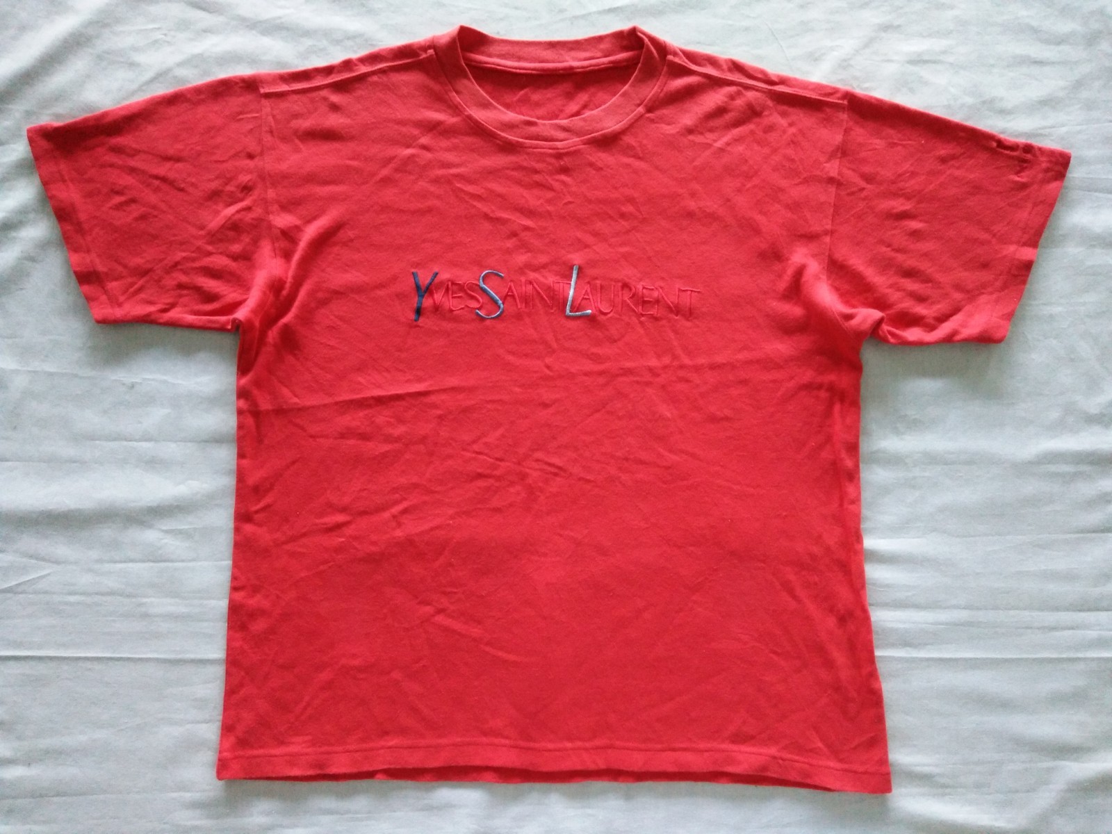T shirt YSL Yves Saint Laurent logo grande ricamo scritto vintage