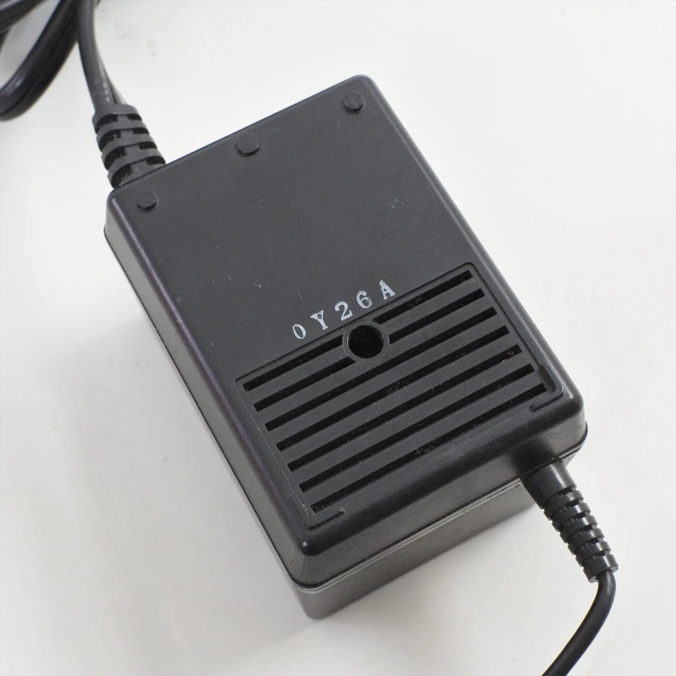 NEC PC-Engine CAR AC POWER ADAPTOR PI-AD12 For PC-Engine GT JAPAN Ref 2525 - Image 4 of 4