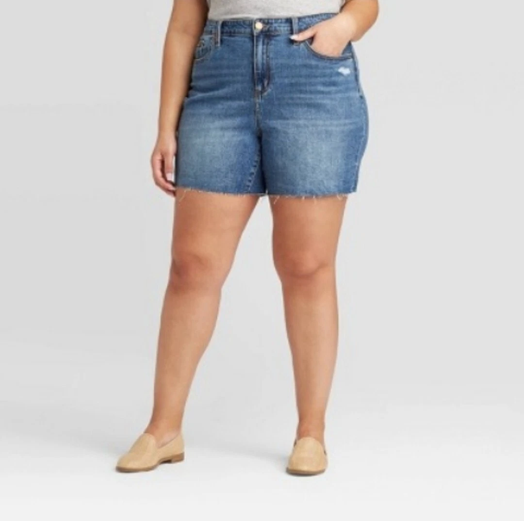 Universal Thread Cut Off Distressed High Rise Denim Boyfriend Shorts Size 16W