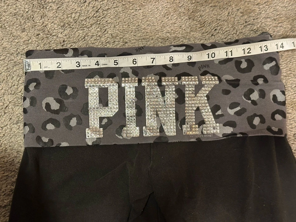 Leggings Victoria's Secret Rosa Y2K Plegable Lentejuelas Recortadas Estampado Leopardo Talla S Foto 3 de 4