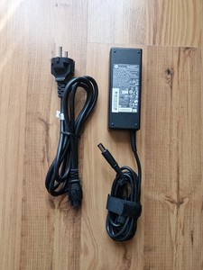 PPP012L-E original HP Notebook Netzteil Laptop 90 Watt Ladegerät 19,5V