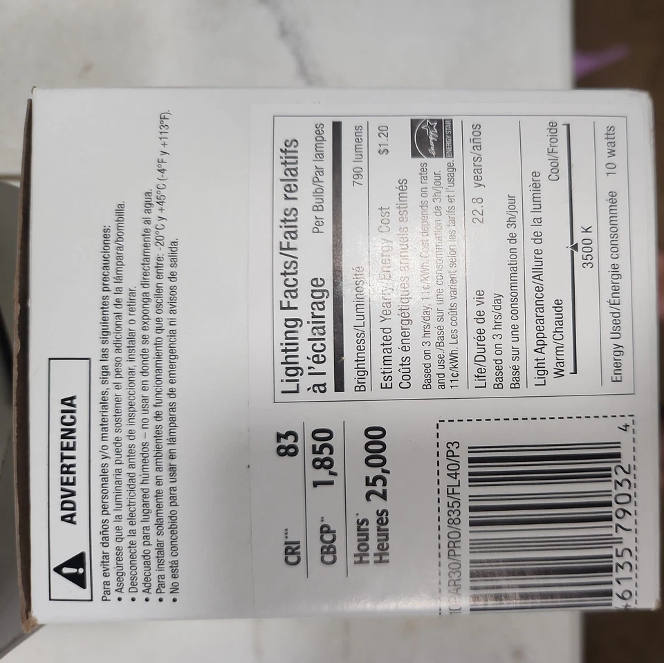 SYLVANIA ULTRA LED 10W PAR30 Dimmable LED10PAR30/PRO/930/FL40/P3 - Image 3 of 4