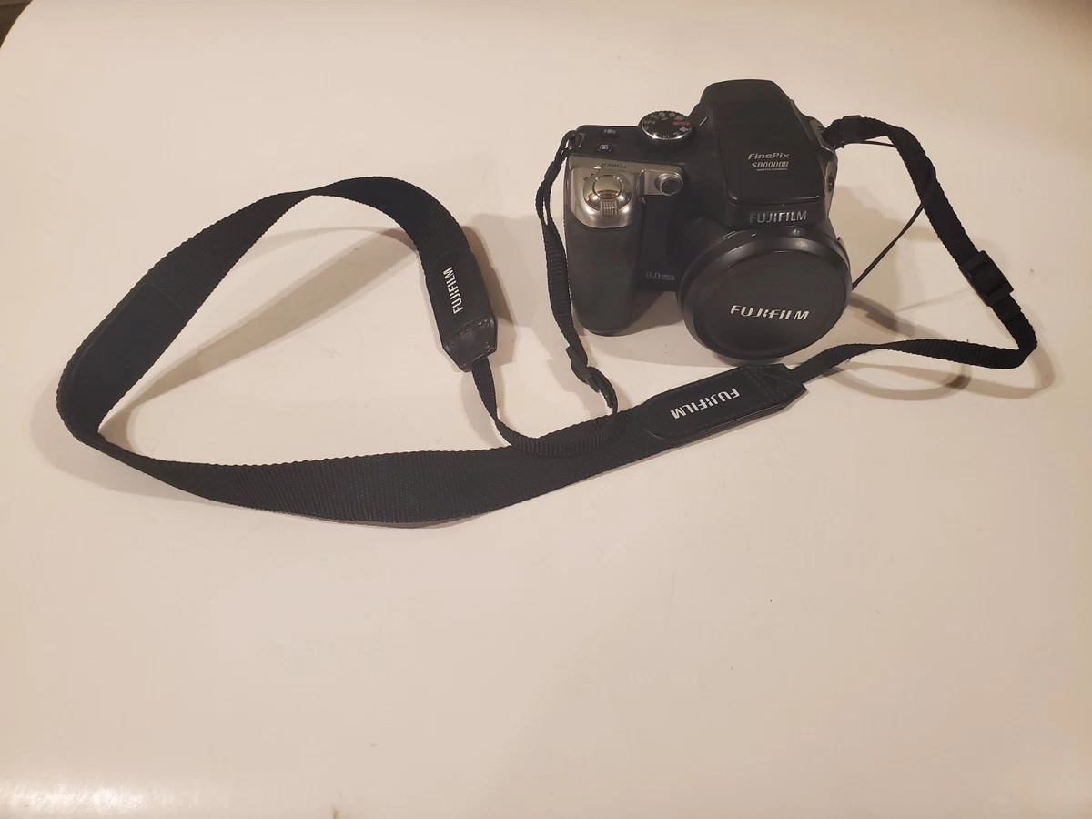 25+ Fujifilm FinePix S8000fd Digital Cameras for sale | Updated