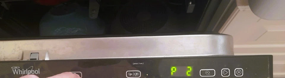 Whirlpool Lavastoviglie da incasso 7653/1 A++ 3 cestelli + cestino portaposate - Immagine 4 di 4