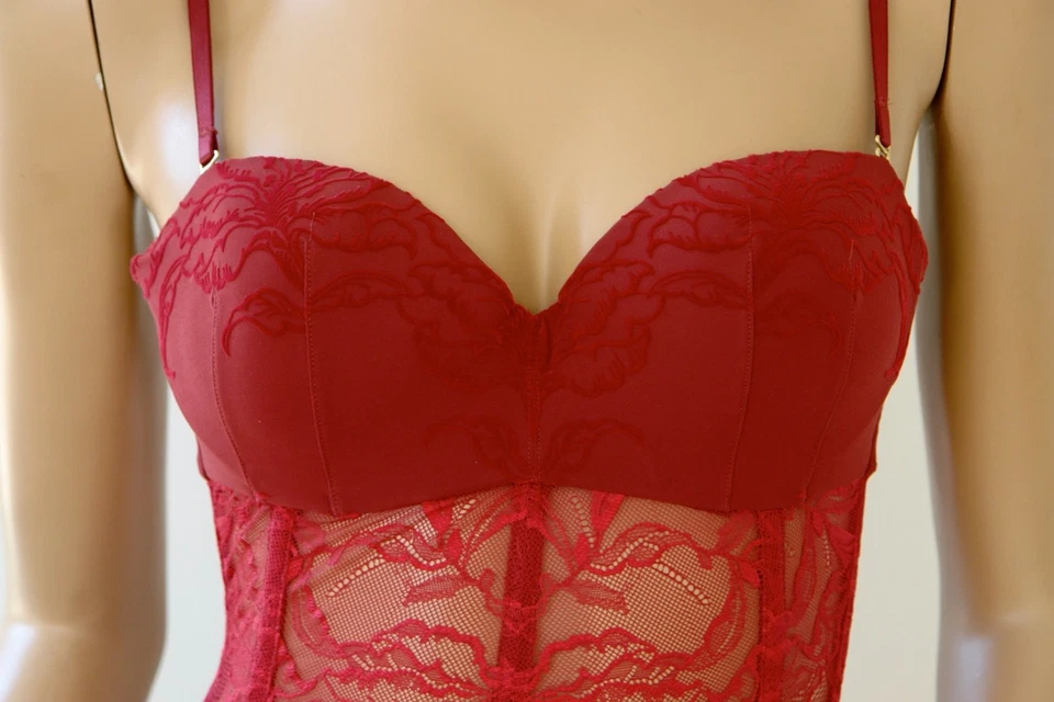 Triumph Corsage Opulent Essence abnehmbare Träger rot oder schwarz NEU - Bild 4 von 4