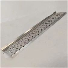 Western Star 5700 Upper Fairing Step Tread - 22-71136-001