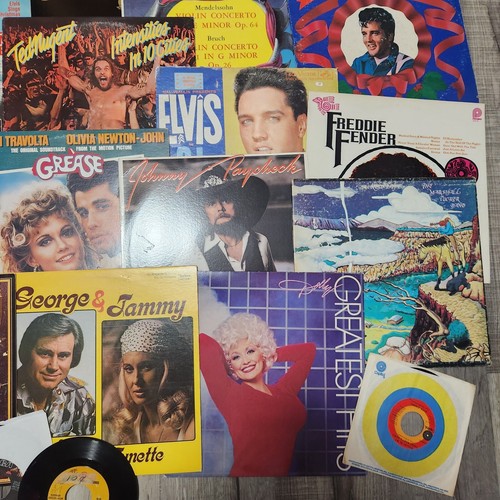 Vinyl Records Mixes Lot 30+ Elvis Neil Diamond Tom Hall Moderate/LP ALL INCLUDED - Picture 4 of 7