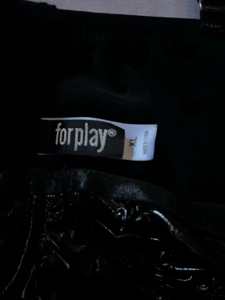 Top corsé gótico ForPlay Foto 3 de 3