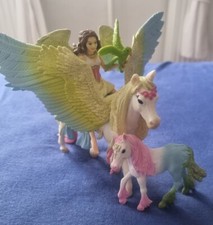 Schleich Balaya Surah mit Glitzer-Pegasus und Federfohlen !!