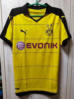 Size M Borussia Dortmund 2015-2016 home football shirt jersey