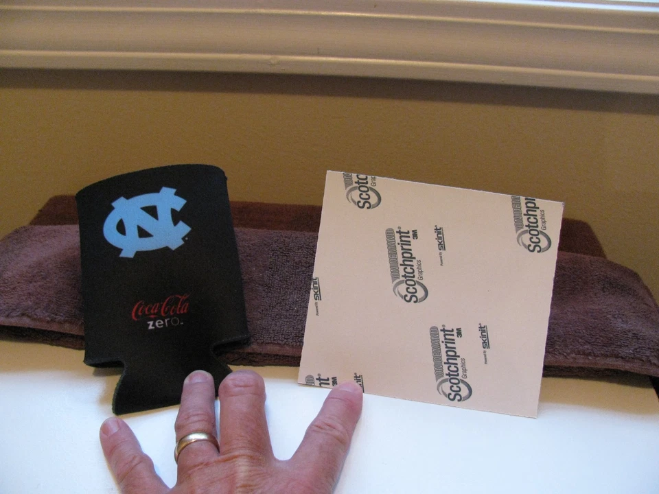 Skinit NC TARHEELS/Coke Zero For Apple iPhone 4/4S + NC Coke Can Insulator"New"  - Image 2 of 2