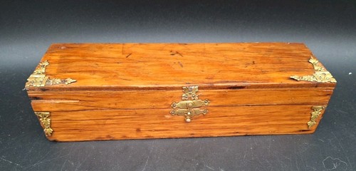 Vintage Oak Wood Pencil Box Hinged Lid Brass Accents Corner 9” - Picture 2 of 21