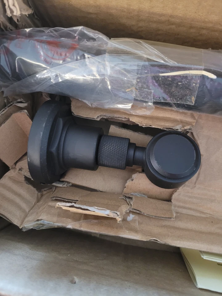 Toallero Pottery Barn Tilden/Benchwright 24" - Bronce antiguo Foto 3 de 4