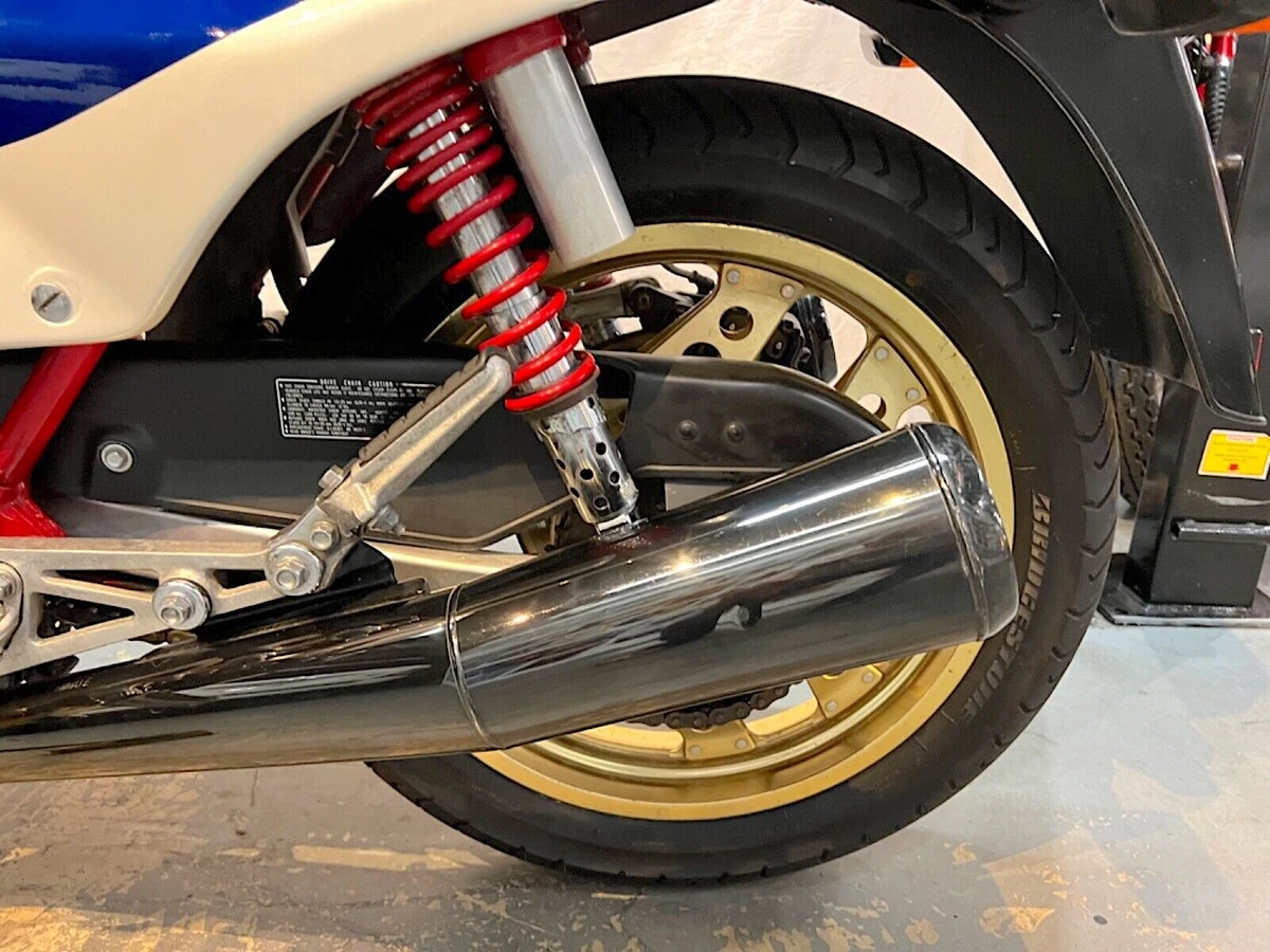 Click photo thumbnail to view