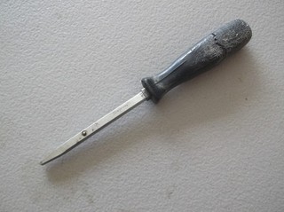 GENUINE SNAP ON TOOLS SSDD42 1A REVERSIBLE SCREWDRIVER BROKEN HANDLE