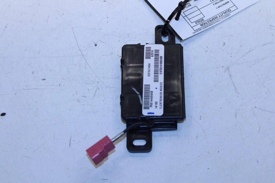 RAM 1500 2013-2018 doble cabina Laramie arranque remoto y antena de entrada sin llave Foto 3 de 4