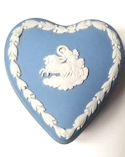Wedgwood Jasperware Heart Box Mini Pale Blue Valentine Wedding 51452906270 Boxed