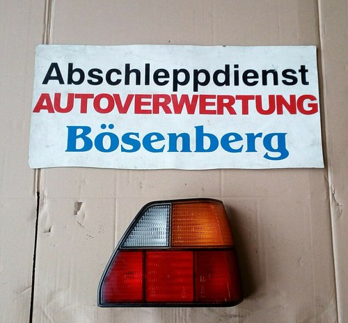 VW Golf 2 Rücklicht mit Lampenträger re Saturnus 191945112B