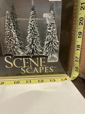 Bachmann 32002 Scene Scapes 5"-6" Pine Trees with Snow (Set of 6)