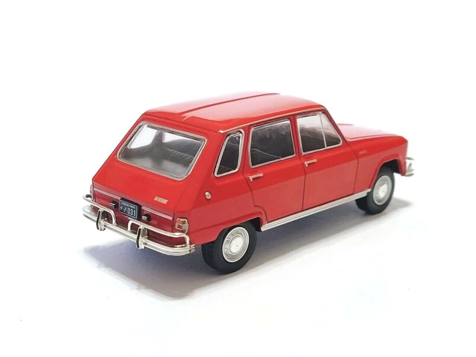 Renault 6 1969 Argentina Rare Diecast Car Scale 1:43 New Sealed With Magazine - Image 3 of 3