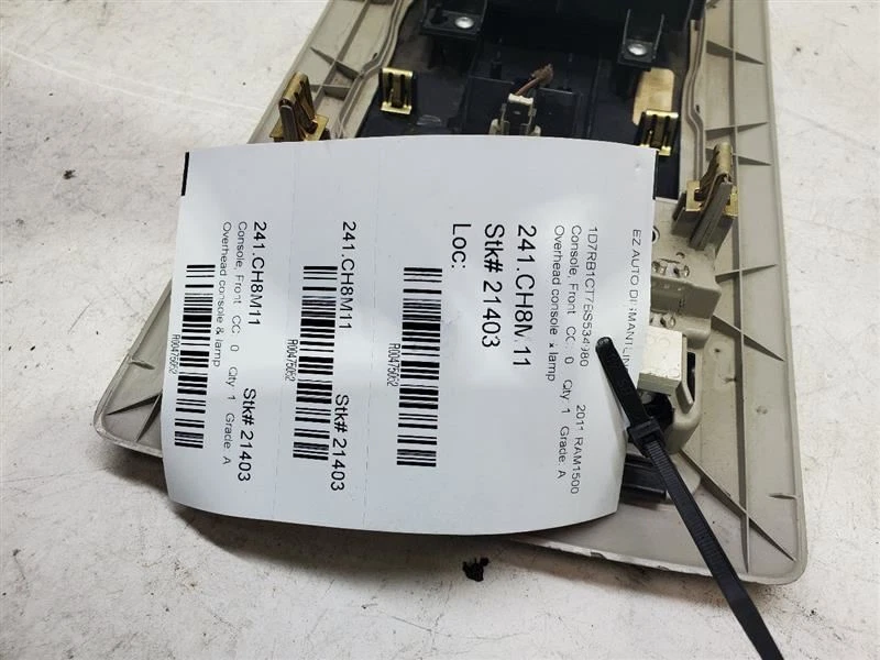 RAM1500 2011 consola delantera 475052 Foto 3 de 4