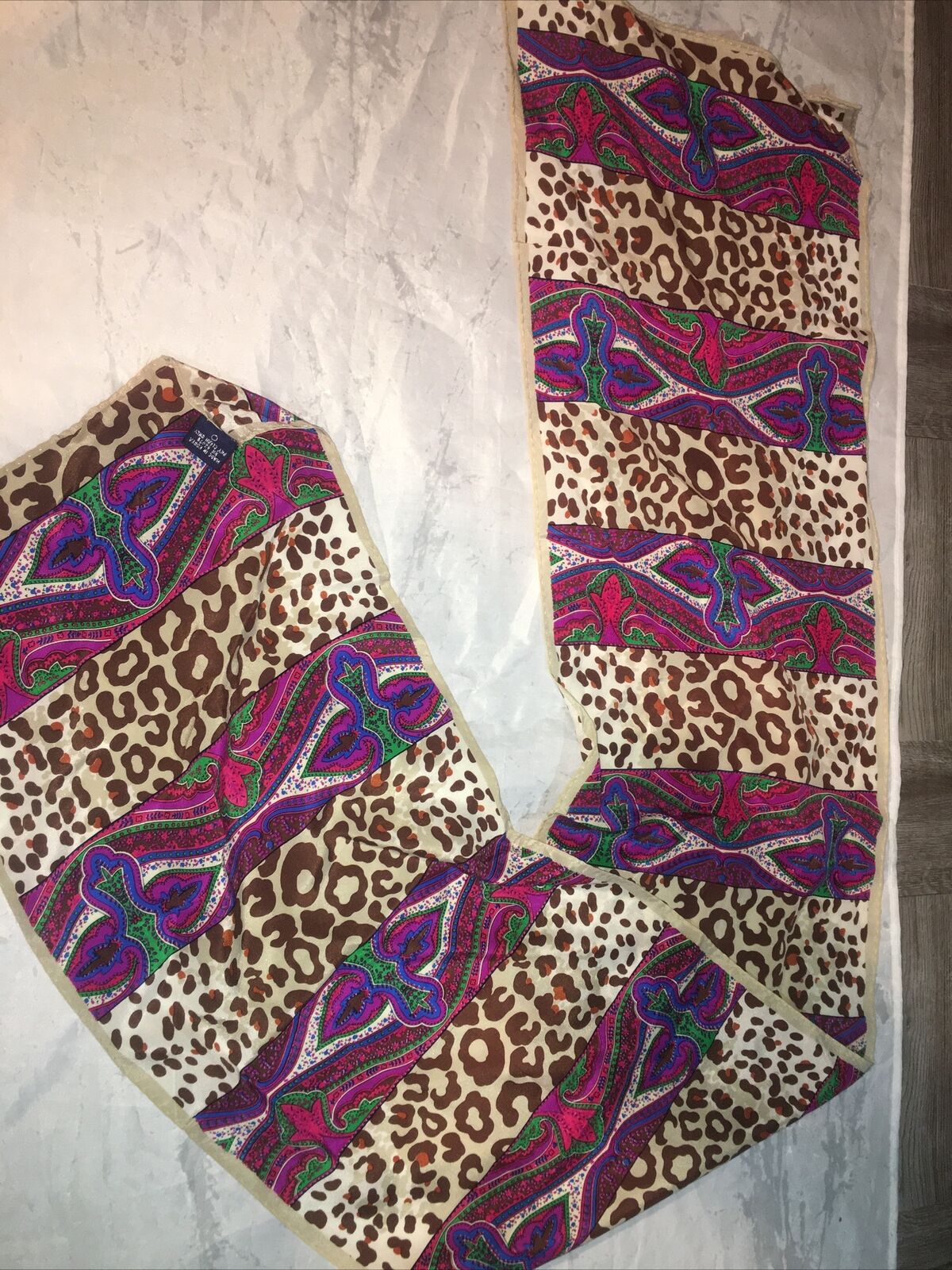 Picture 1 of 5