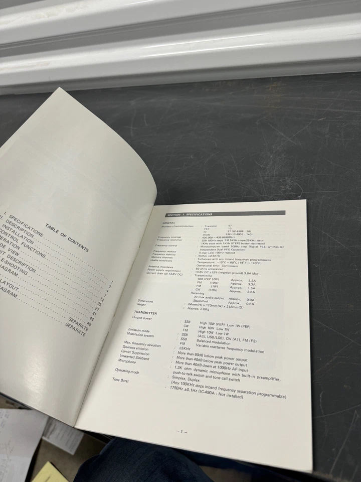 Icom IC-490A/E 430MHz UHF Ham Transceiver ORIGINAL PRINTED Manual - Image 2 of 4