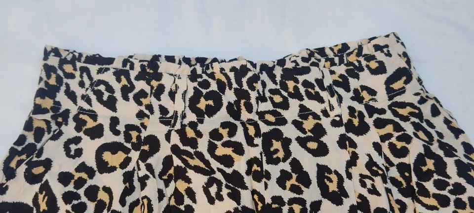 Leopard Print Loop Shorts Multi-Color Size M Women Elastic Waist Drawstring - Image 2 of 3