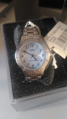 Casio ORIGINAL LTP-1128PA-7BEF 2 Year Warranty Watch with Gift Case
