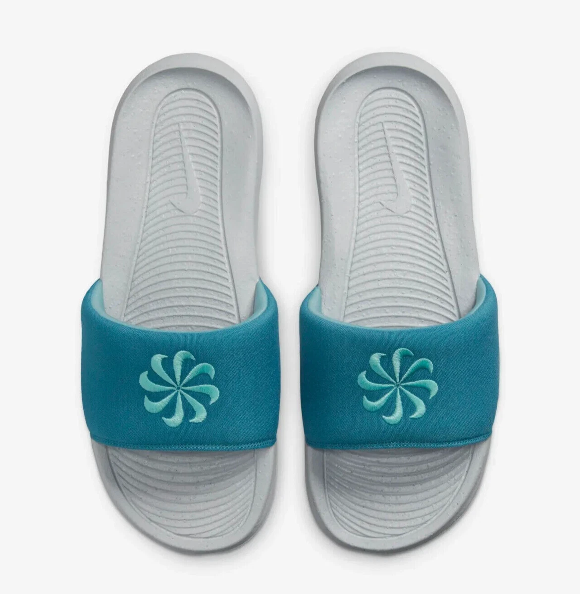 Nike slides deals size 9