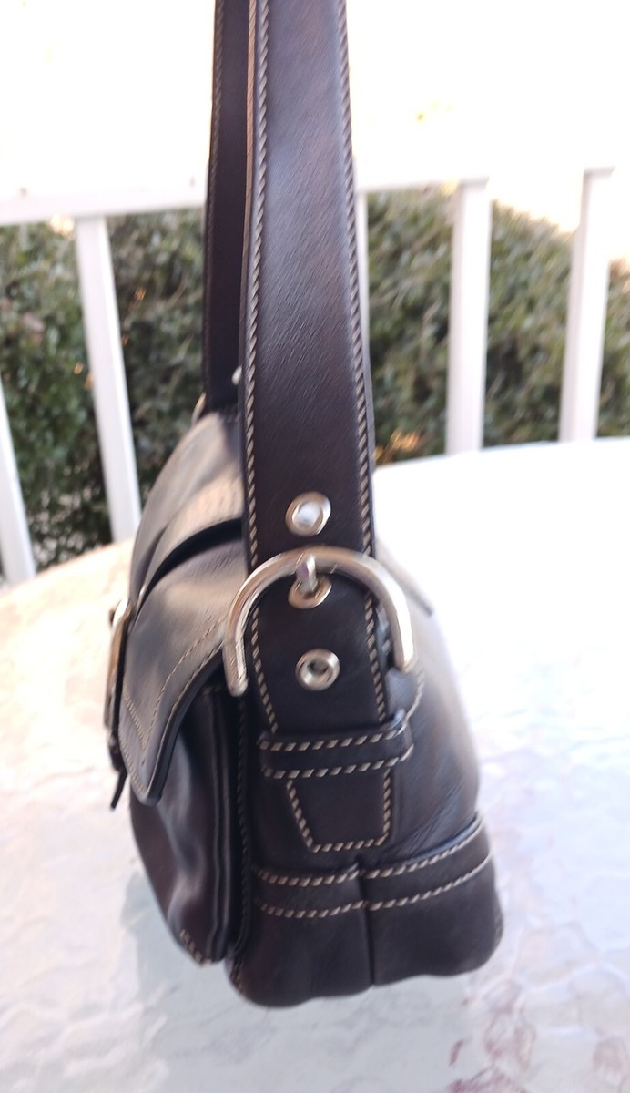 バッグ COACH soho signature shoulderbag leather COACH® | Soho Flap Bag In Regenerative Leather