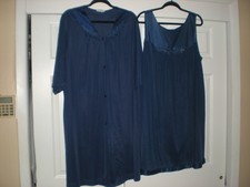 Vassarette Blue Nylon Gown  Robe Set - Size XXXL