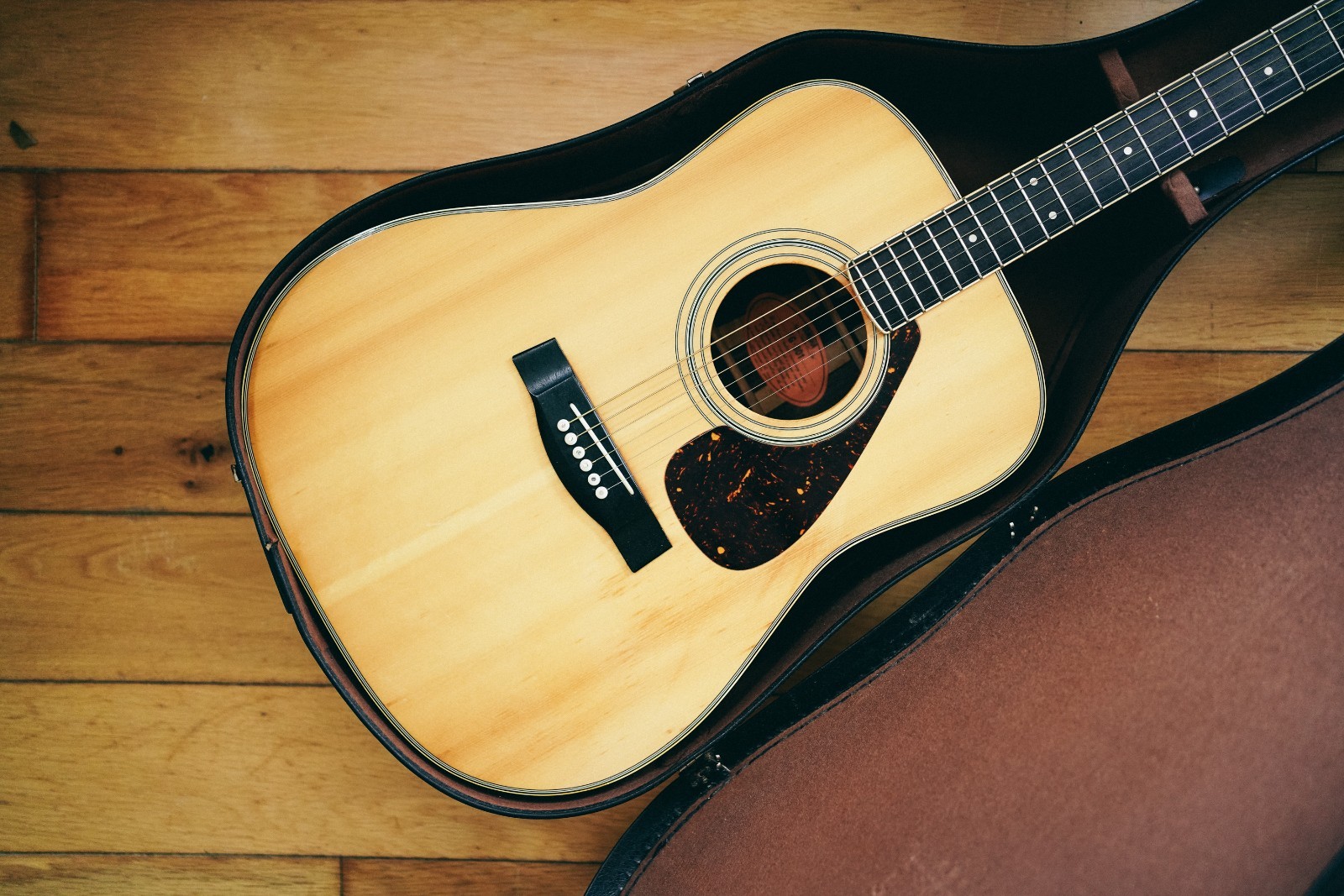 1977 Yamaha FG-301 ?? Made in Japan | 3-piece back | Hard Case | Ebony Bridge