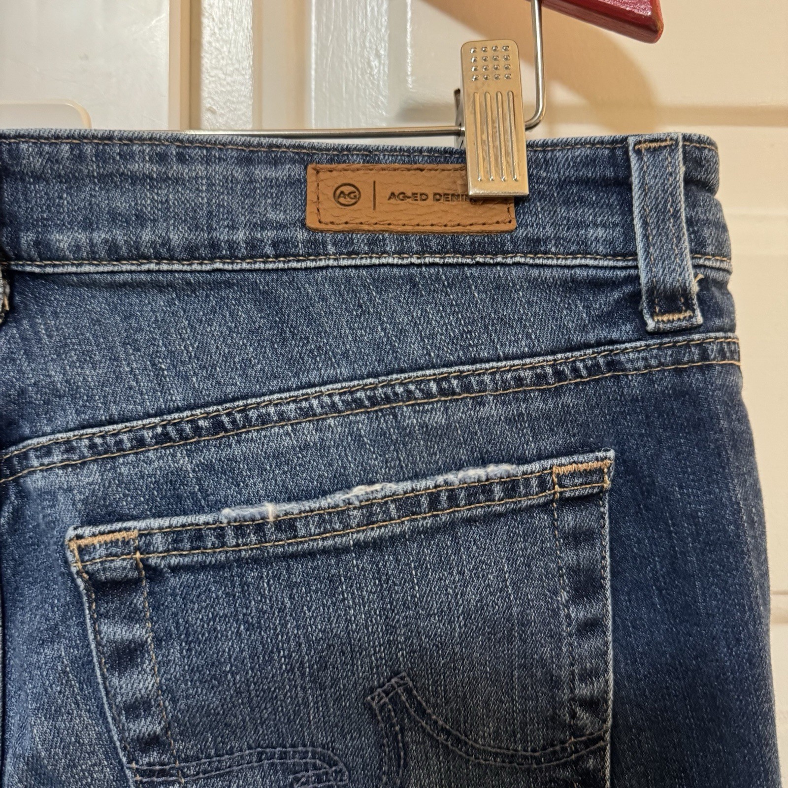 NWT $245 AG Jeans Sandra Straight Jeans in 15 Years Prague AG Jeans Size 19 thumbnail 8
