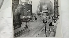 Press Photo Dtn Cleveland OH Playhouse Square  1943 Air Raid Drill glossy 8x10