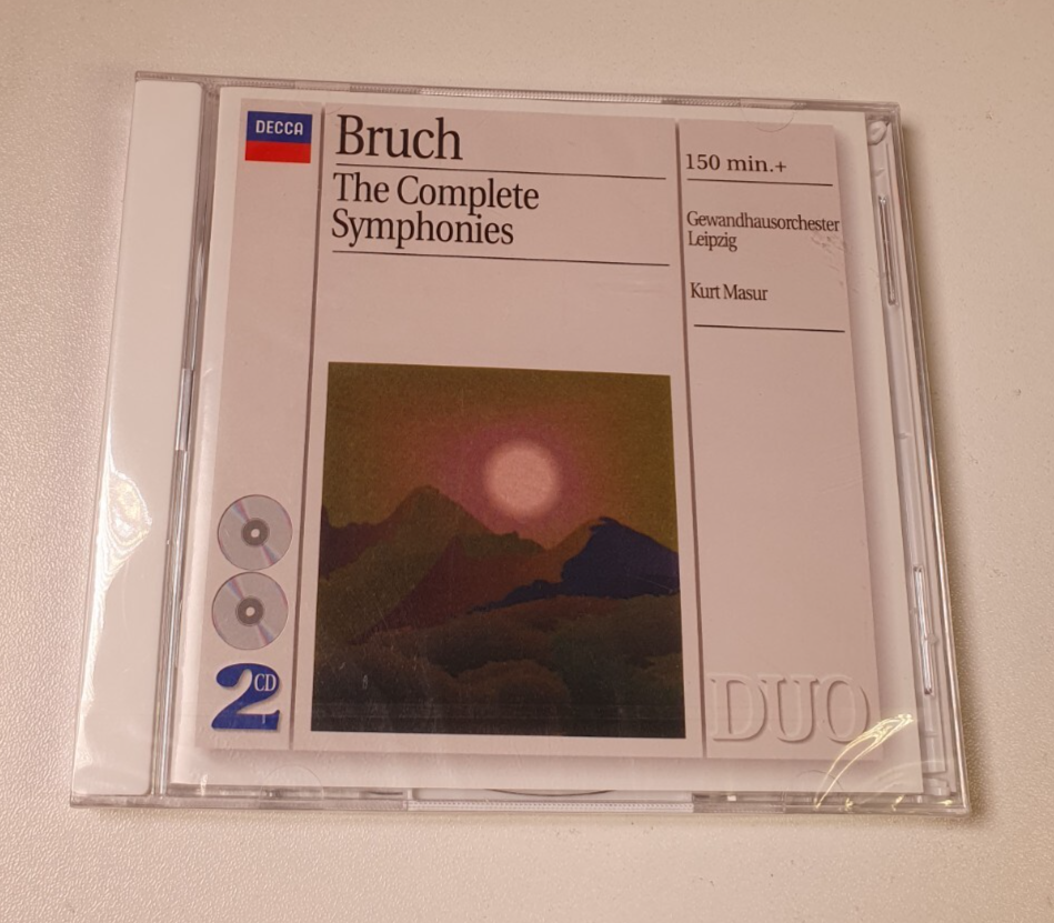 Foto 1 di 3