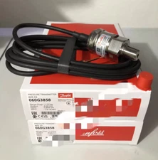 1PC DANFOSS 060G3858 AKS33 pressure sensor