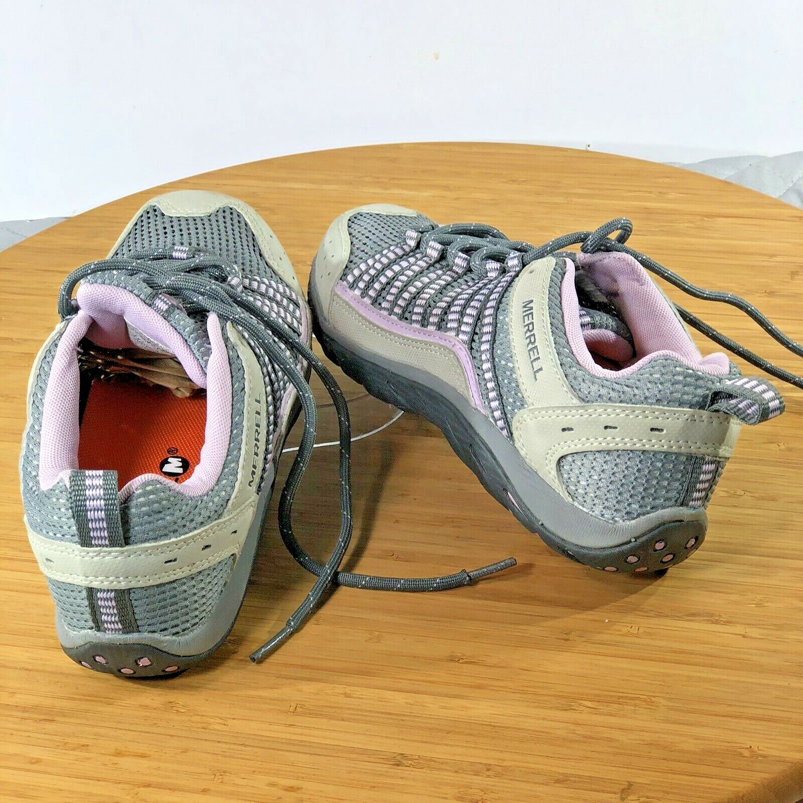 Scarpe da trekking su ghiaccio da donna Merrell taglia 6 orchidea fioritura grigio e rosa stringate