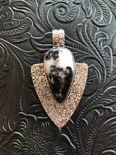 Artisan White Buffalo Stone Ornate Flower Motif Arrow Pendant 2.5"