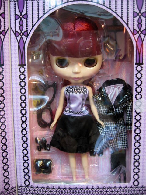 Takara Tomy Blythe Natasha Moore Hasbro Takara CWC Neo Blythe Doll