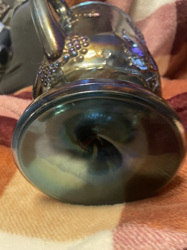 Large Vintage Indiana Carnival Glass Blue Grape Harvest Pitcher 10” - Picture 9 of 12