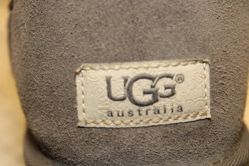 UGG Bailey Button Triplet Womens Size 6 36 Grey Suede Shearling Tall Boots 1962 - Picture 13 of 24