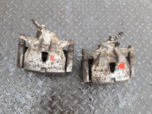2008 LEXUS IS220 PAIR OF FRONT DRIVER & PASSENGER BRAKE CALIPERS ADVICS 60-28