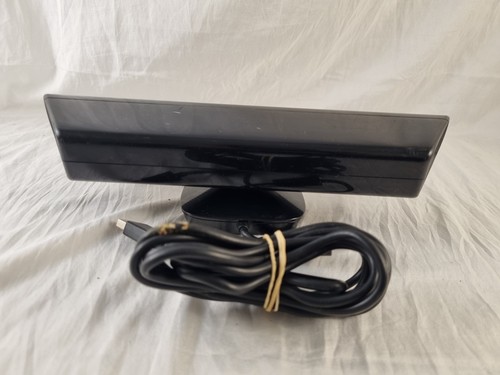 XBOX 360 Kinect Sensor Bar + Many Games Bundle - Tested and Working - Picture 5 of 11