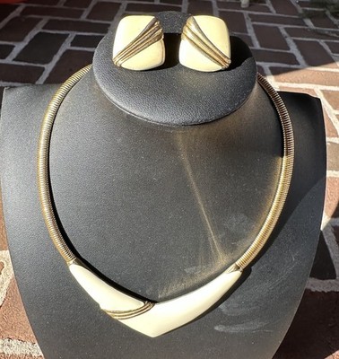 Vintage Monet C hoker Necklace And Earrings, Goldtone, Cream Enamel