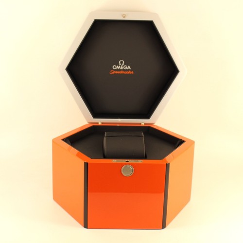 GENUINE OMEGA WATCH BOX SPEEDMASTER PROFESSIONAL SPEEDY TUESDAY ULTRAMAN ORANGE - Picture 4 of 13