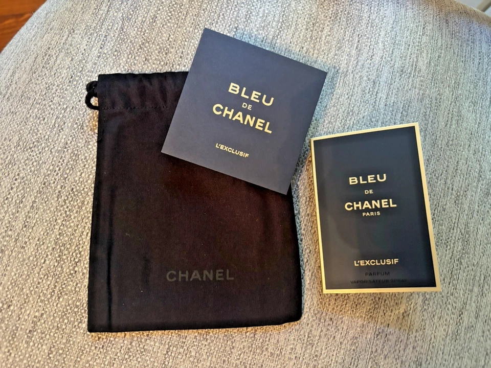CHANEL Azul VIP Bolsa de Viaje Bolsa PERFUME DORADO Fragancia Azul Vacaciones Regalo CONJUNTO Foto 2 de 2