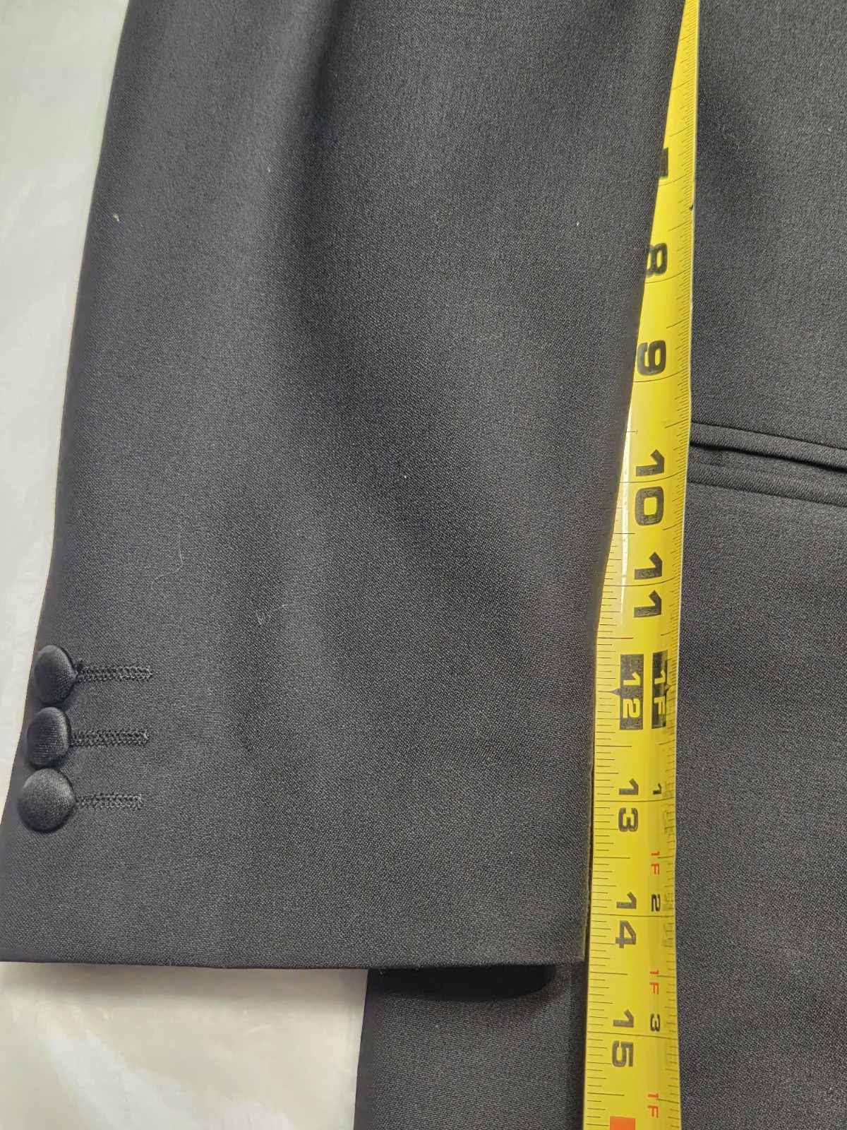 Canali Blazer Sport Coat Men's 48 Holt Renfrew Black 2 Buttons Peak Pocket Italy