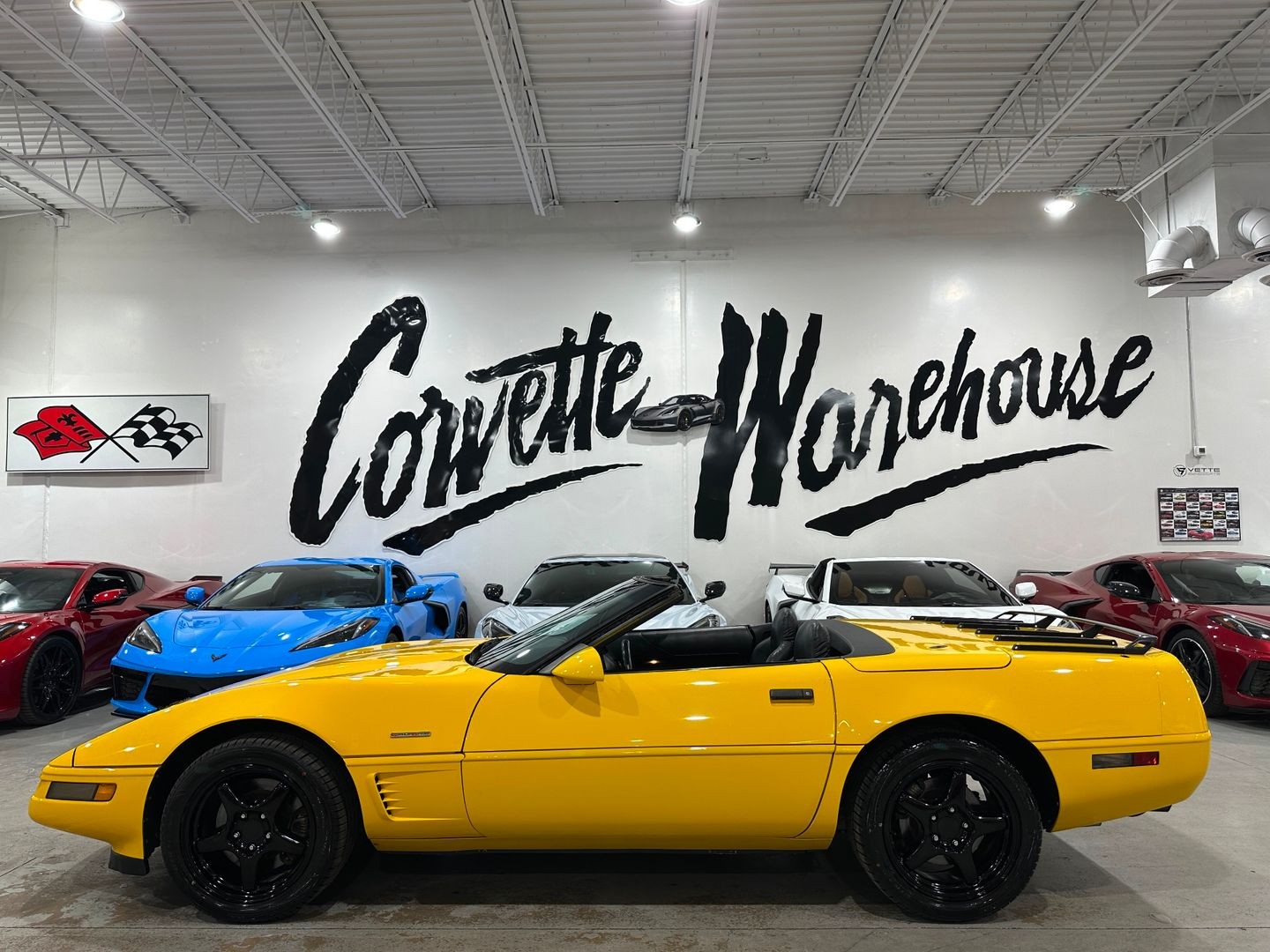 1996 [000] Competition Yellow Chevrolet Corvette   | C4 Corvette Photo 6